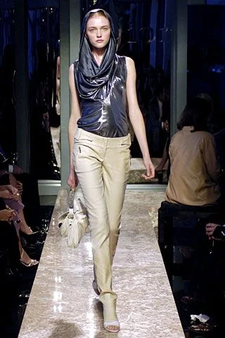Look 11
